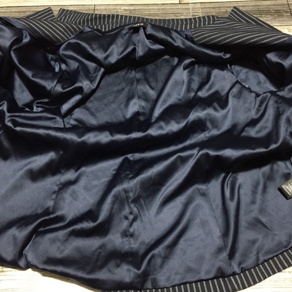 Torrid Striped Blazer Jacket Women’s 3 Navy Blue One Button - Picture 10 of 10